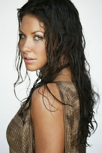 Sexy Evangeline Lilly