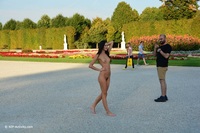 Kira walking naked in Schönbrunn