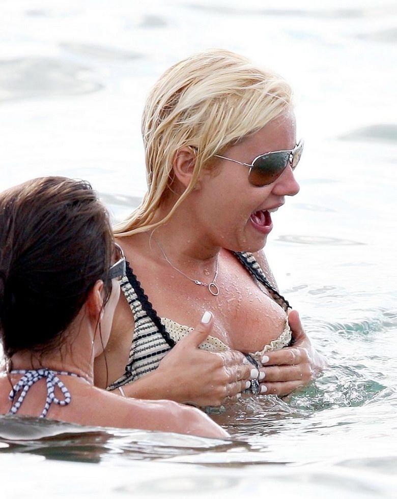 Elisha Cuthbert