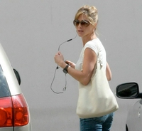 Jennifer  Aniston