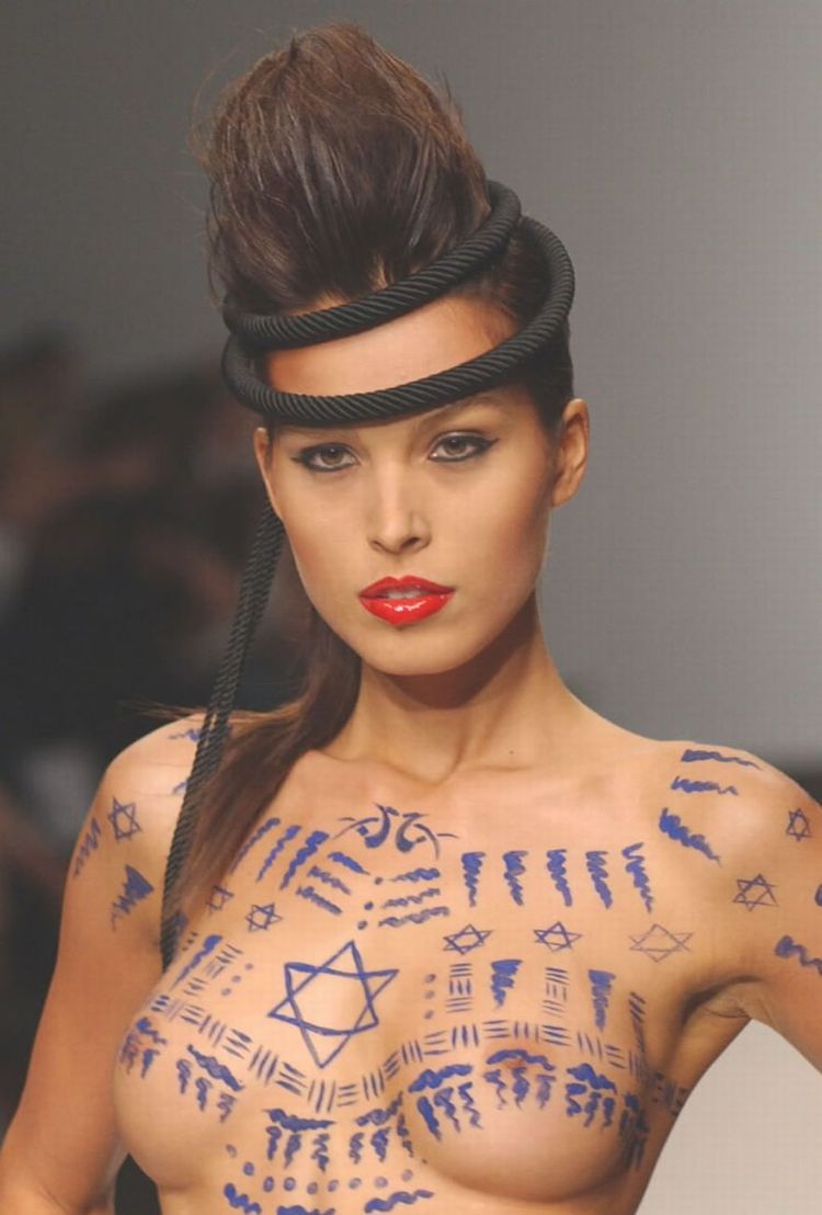 Painted Petra Nemcova