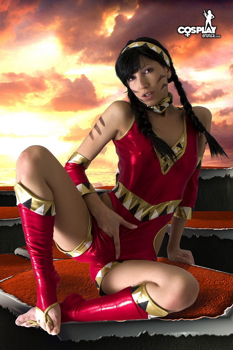 Cosplay babe Buki