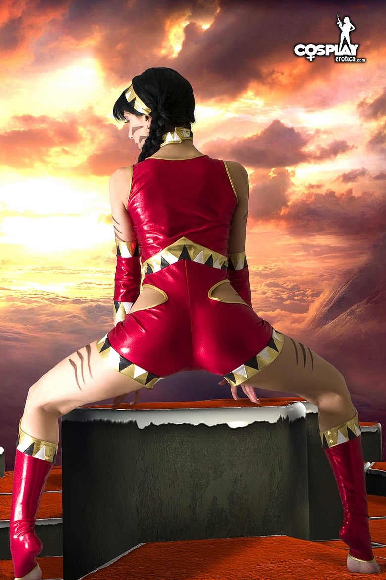 Cosplay babe Buki