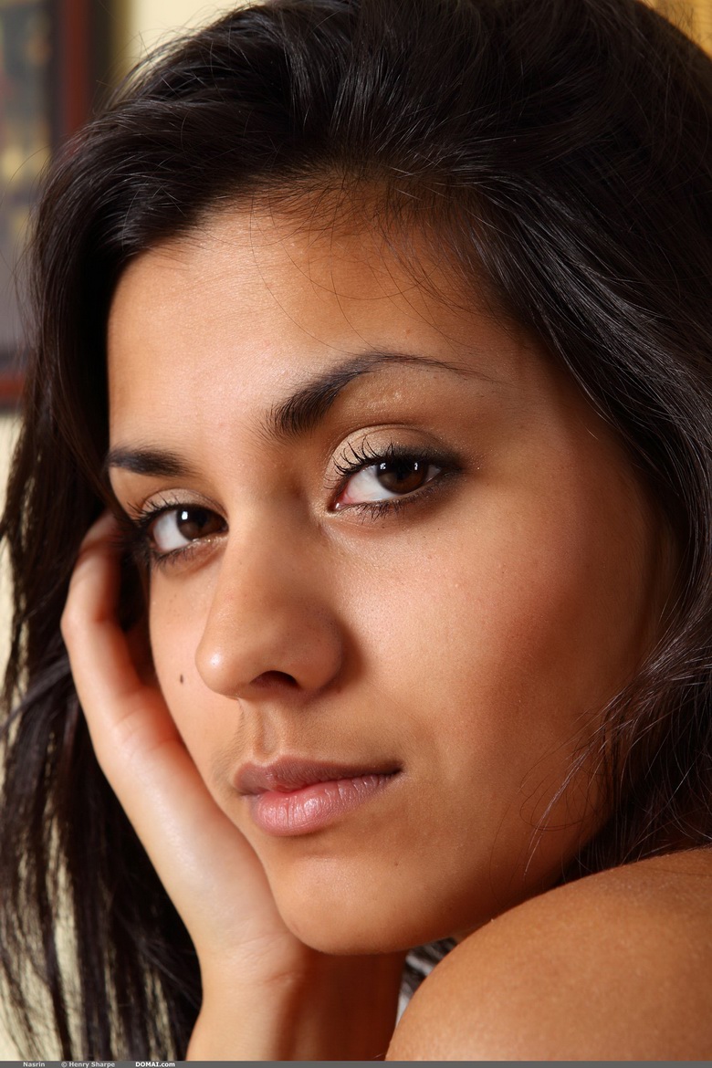 Nasrin posing sexy