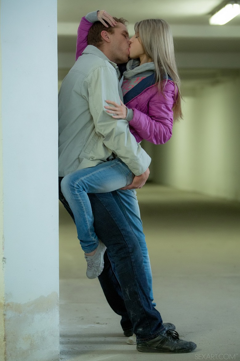 Don't Say Goodbye