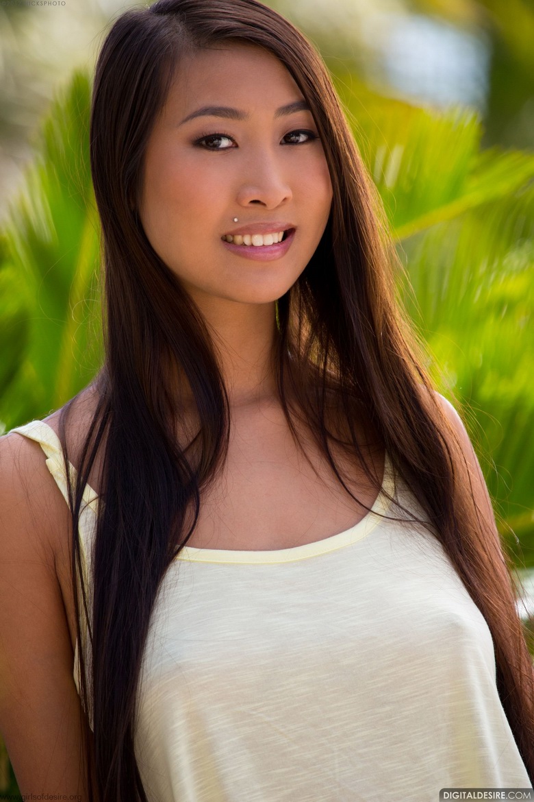 Sensual asian Sharon Lee