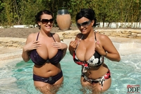 Sunbathing Tit Godesses Kelley & Leanne
