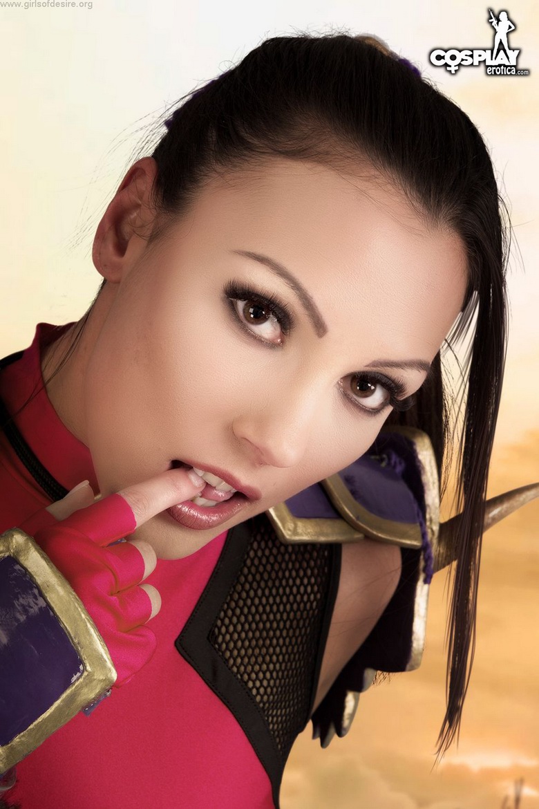 Devorah Cosplaying Broken Destiny
