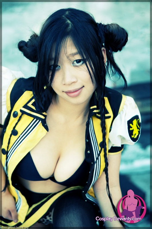 Chibi cosplaying Trespasser