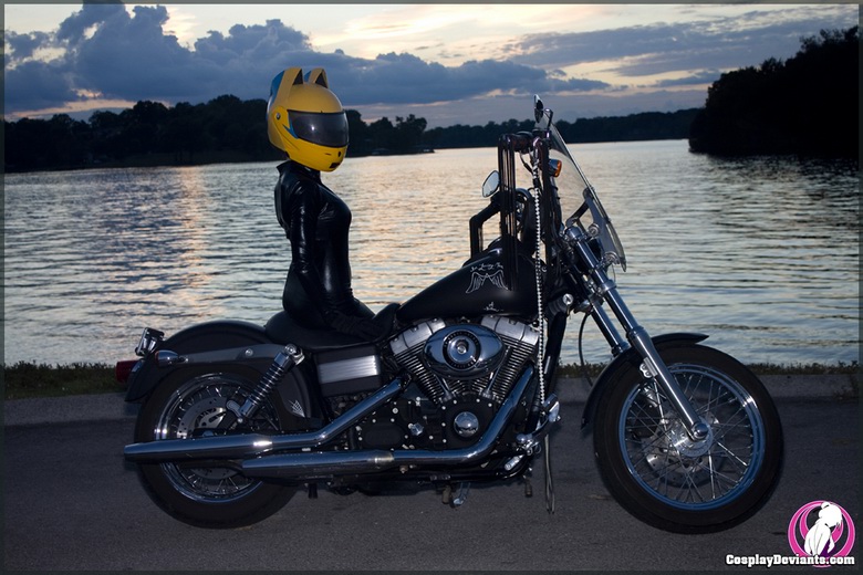 Pepper Cosplaying Black Rider