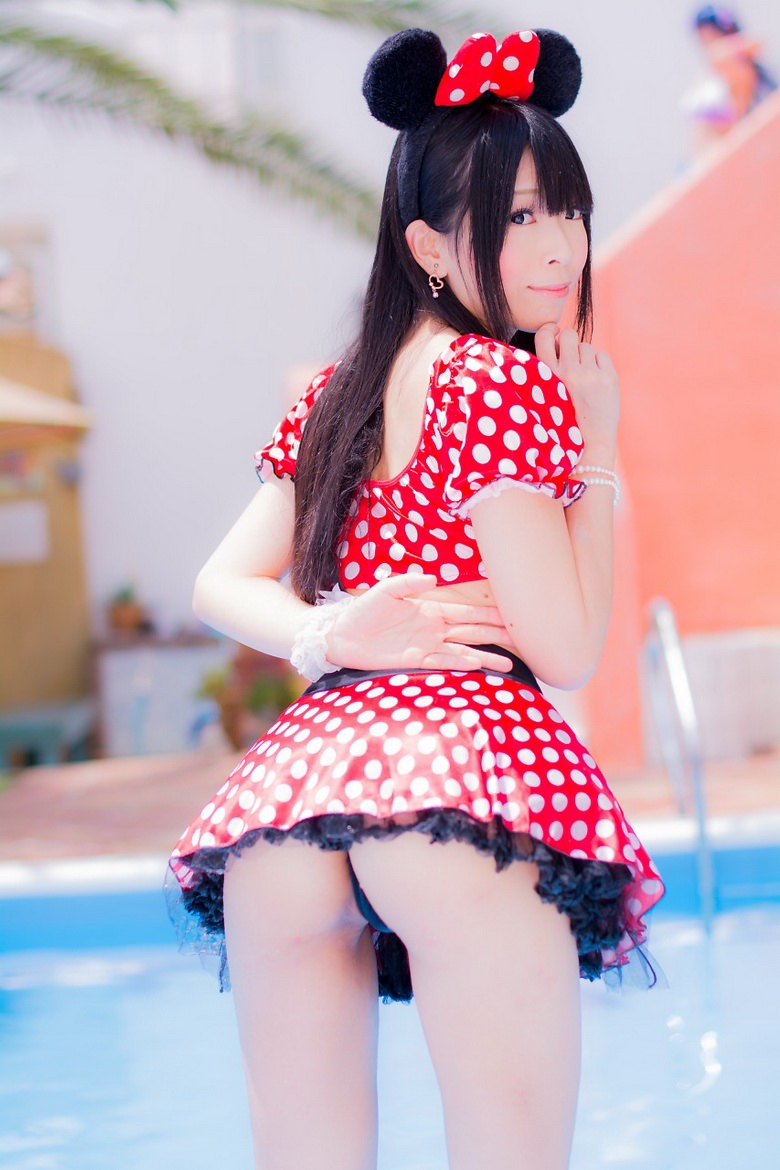 Minnie Mouse as Yuki Mashiro