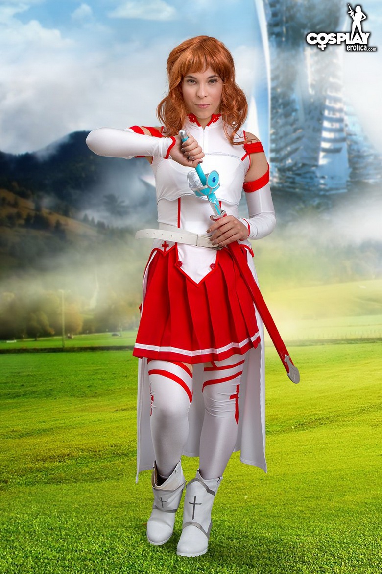 Zoey cosplaying World Seed