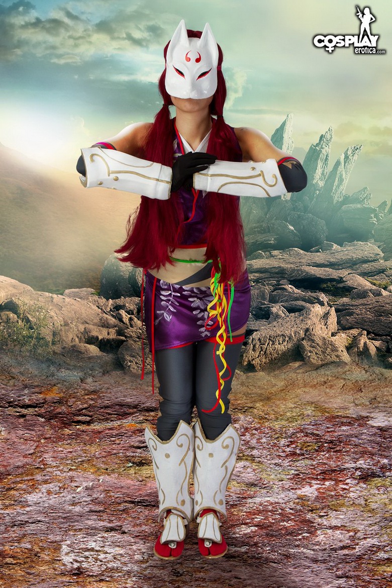 Devorah Cosplaying Special Ninjutsu