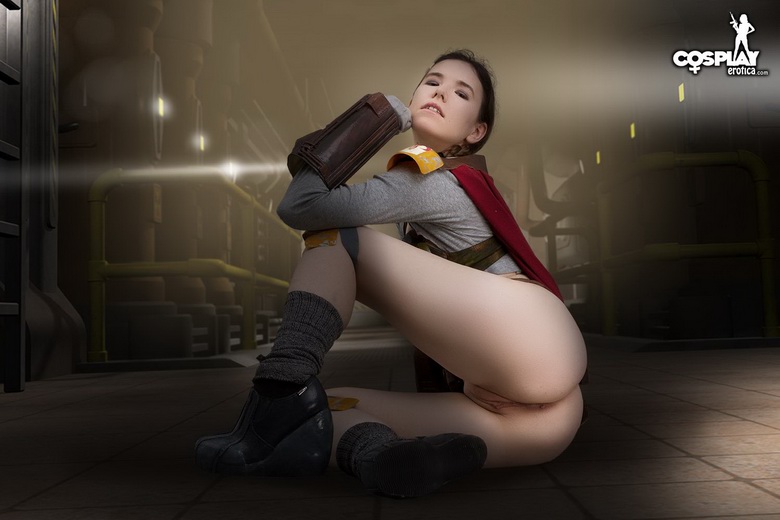 Cassie Cosplaying Hot Bounty