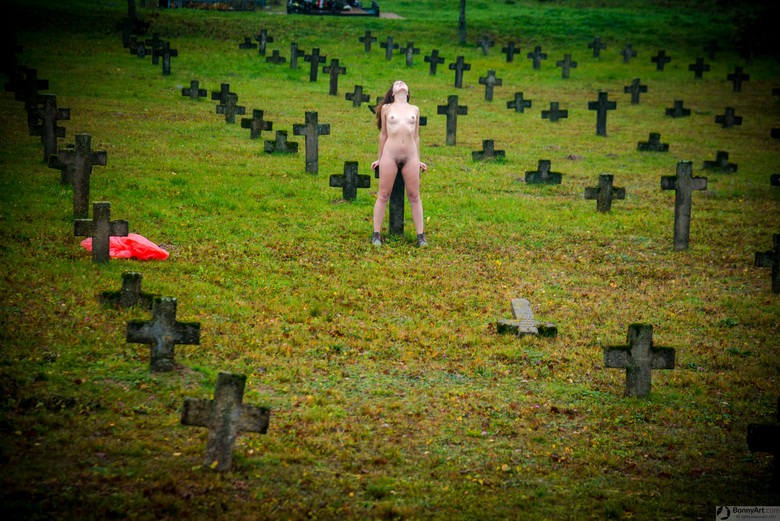 Dasha In Ghost Cemetery