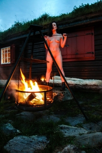 Faye Taylor in Love Camp