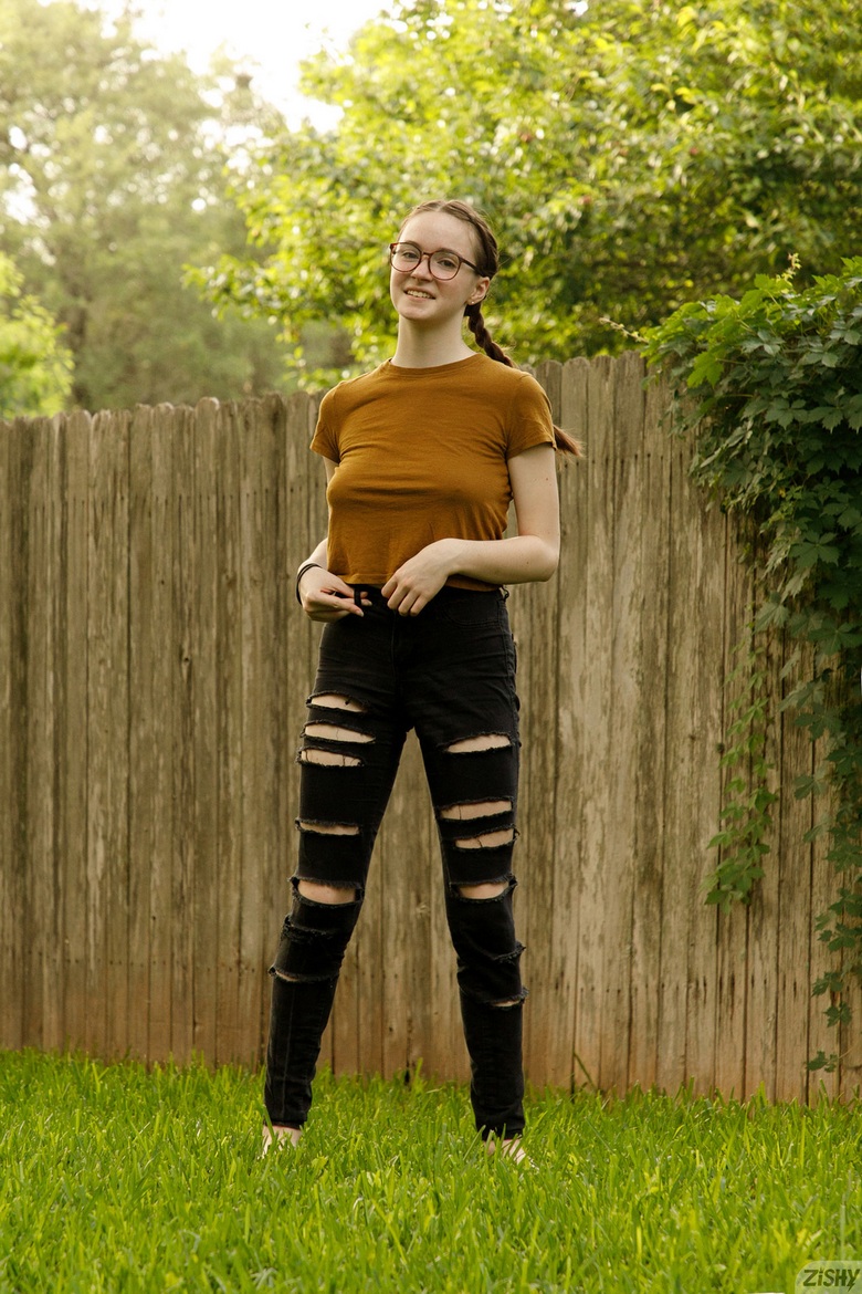 Hazel Moore In The Burbs