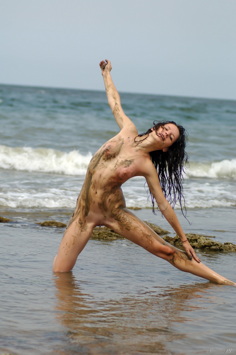 Eldoris exfoliation at the sea