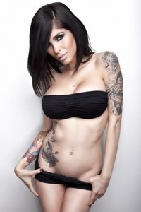 Inked Babe Cami Li